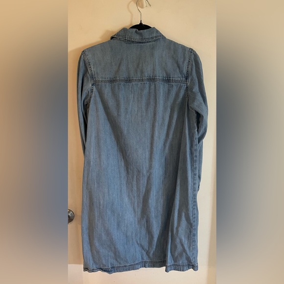 Light Wash Denim Dress with Front Pockets - Picture 3 of 4